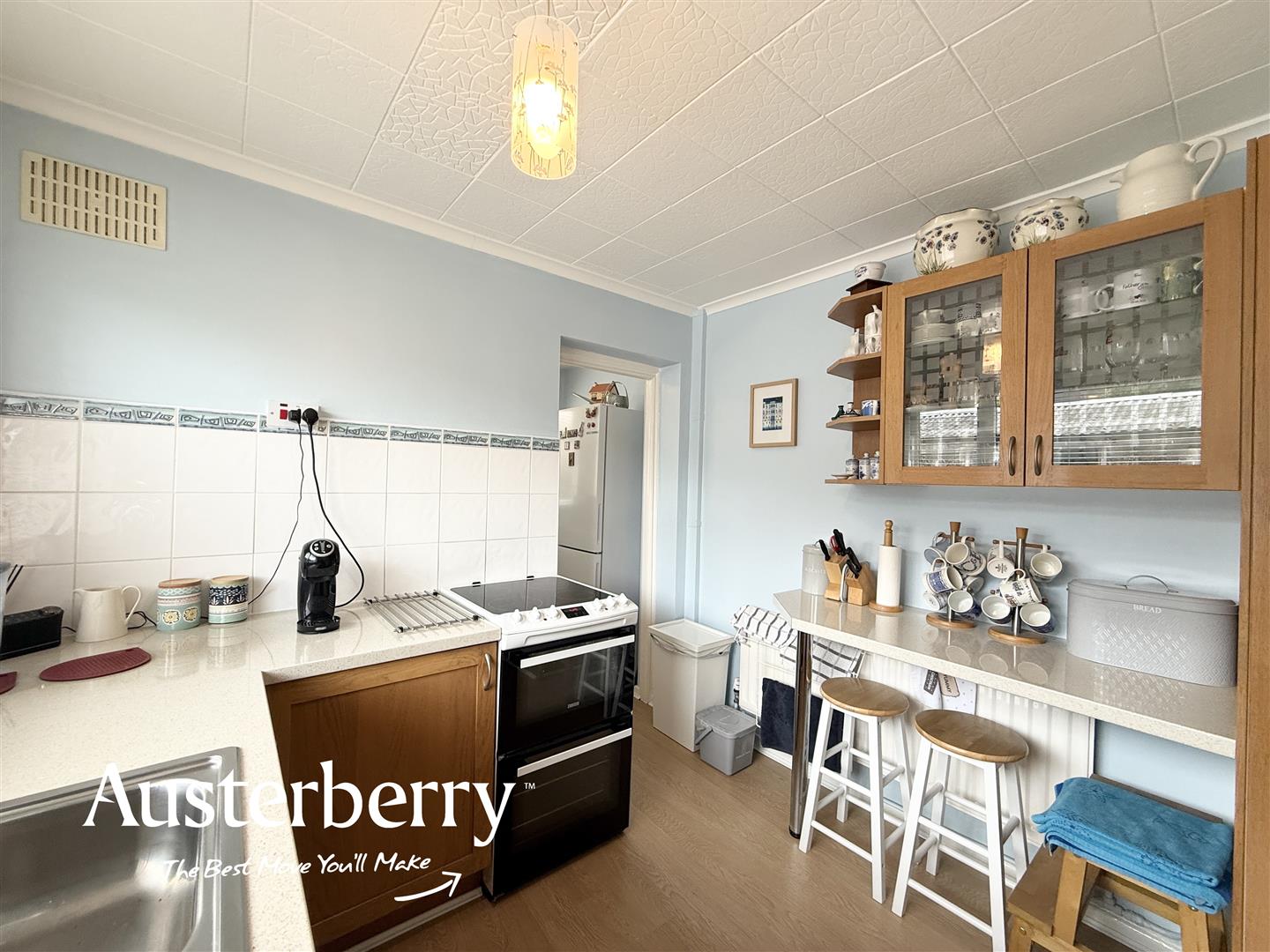 3 bed property in Thanet Grove, Stoke-On-Trent